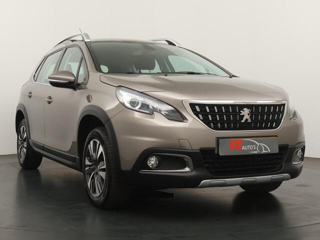 Peugeot 2008 1.2 PureTech Blue Lease Executive - Navigatie - Trekhaak - Climate Control