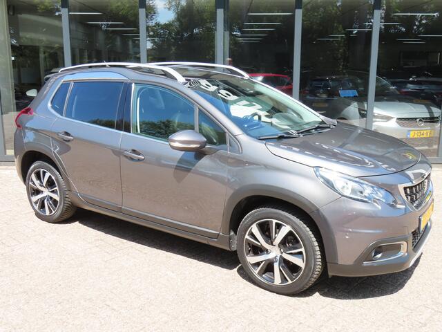 Peugeot 2008 1.2 PureTech Allure*Panoramadak*Navi*Leder*