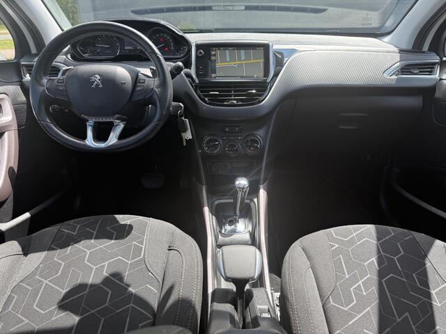 Peugeot 2008 1.2 PureTech Active Automaat,2e Eigenaar,Pano,Navi,Dealer Onderhouden,Airco,Cruise,Extra Set winter,Apk tot 06-2026