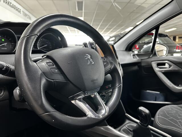 Peugeot 2008 1.2 PureTech Blue Lion/ D-Riem verv: 109.000 KM!/ Apple + Android/ DAB+/ Navi/ Airco/ Cruise/ Elek. pakket/ Isofix/ Bluetooth/ Multi. LEDER. Stuur/ Mistl./ PDC/ LED Dagrijverl./ Dakrails.