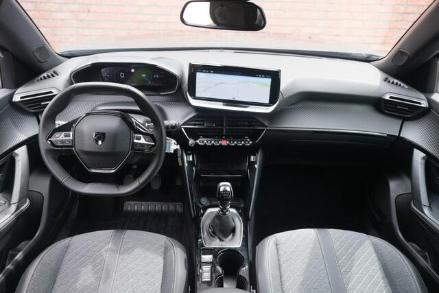 Peugeot 2008 1.2 PureTech 100pk Allure | Navi | App Connect | Climate | Adaptive Cruise | Camera | PDC