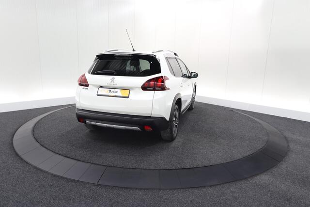 Peugeot 2008 PureTech 130 Allure | Camera | Apple Carplay | Parkeersensoren | Navigatie
