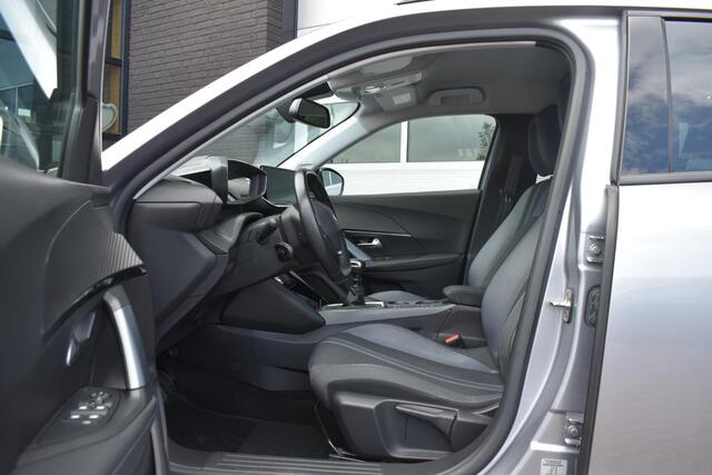 Peugeot 2008 1.2 130PK PureTech Allure Pack | Camera | Navi | Incl. garantie