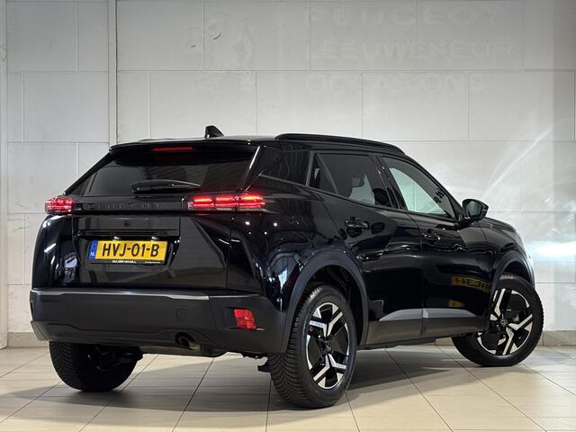 Peugeot 2008 Allure 1.2 Turbo 100pk | ADAPTIVE CRUISE | KEYLESS ENTRY | NAVI | 360° CAMERA | ALL-SEASON | STOELVERW. | DODEHOEKBEW. | APPLE CARPLAY / ANDROID AUTO |