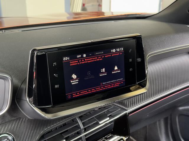 Peugeot 2008 1.2 PURE TECH GT-LINE TWO-TONE PANODAK LEDER DIGI-DASH APPLE-CARPLAY LED LMV PDC