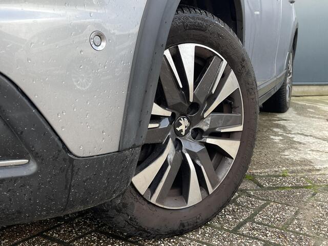 Peugeot 2008 1.2 PureTech Allure - 21.284 KM - Automaat - Hoge instap - Metallic