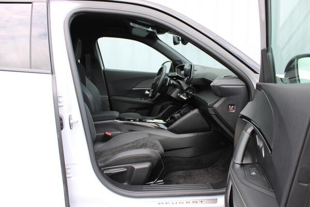 Peugeot 2008 1.2 PureTech 130 GT