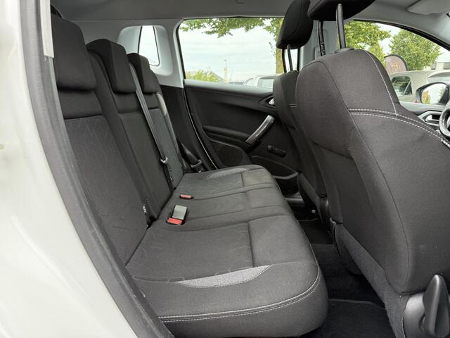 Peugeot 2008 1.2 PureTech Blue Lion Pano,Navi,110pk,Airco,Cruise,Pdc,Distributie Recent V.V.,Apk tot 03-2026