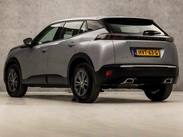 Peugeot 2008 1.2 PureTech Allure Sport Automaat (APPLE CARPLAY, GROOT NAVI, LANE ASSIST, SPORTSTOELEN, PARKEERSENSOREN, LED KOPLAMPEN, DAB+, CRUISE, NIEUWSTAAT)
