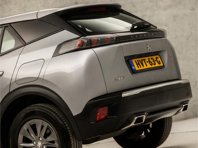 Peugeot 2008 1.2 PureTech Allure Sport Automaat (APPLE CARPLAY, GROOT NAVI, LANE ASSIST, SPORTSTOELEN, PARKEERSENSOREN, LED KOPLAMPEN, DAB+, CRUISE, NIEUWSTAAT)