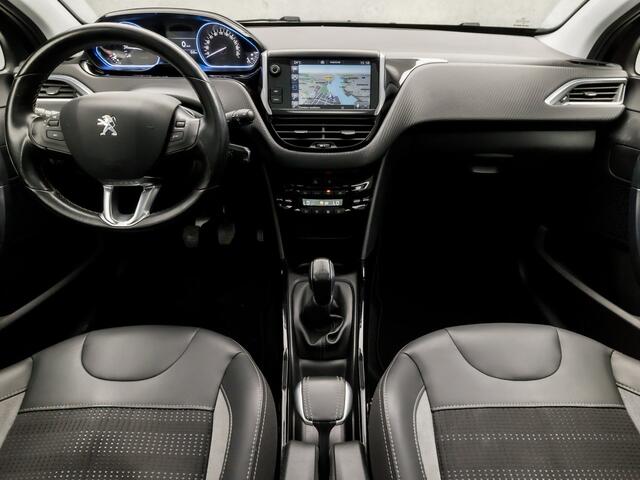 Peugeot 2008 1.2 PureTech Sport (PANORAMADAK, APPLE CARPLAY, NAVIGATIE, LEDER, CLIMATE, SPORTSTOELEN, LM VELGEN, PARKEERSENSOREN, NIEUWE APK, NIEUWSTAAT)