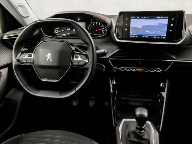 Peugeot 2008 1.2 PureTech Sport (APPLE CARPLAY, GROOT NAVI, 360 CAMERA, TREKHAAK, SPORTSTOELEN, LM VELGEN, PARKEERSENSOREN, CRUISE, NIEUWE APK, NIEUWSTAAT)