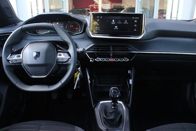 Peugeot 2008 1.2 100PK STYLE | DRAADLOZE APPLE CARPLAY/ANDROID AUTO | TREKHAAK | CLIMATE CONTROL | LICHTMETALEN VELGEN 16" | CRUISE CONTROL | LED KOPLAMPEN | PARKEER SENSOREN | DAB+ RADIO |
