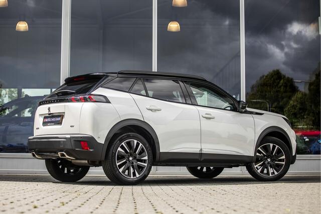 Peugeot 2008 1.2 PureTech GT Pack | Pano | Leder | ACC