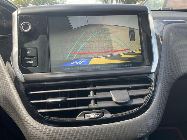 Peugeot 2008 1.2 PureTech Allure Trekhaak Pano Nav/Cam Cruise Voll.Onderhouden!