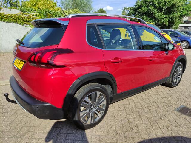 Peugeot 2008 Blue Lease Allure 1.2 Puretech 130, Trekhaak
