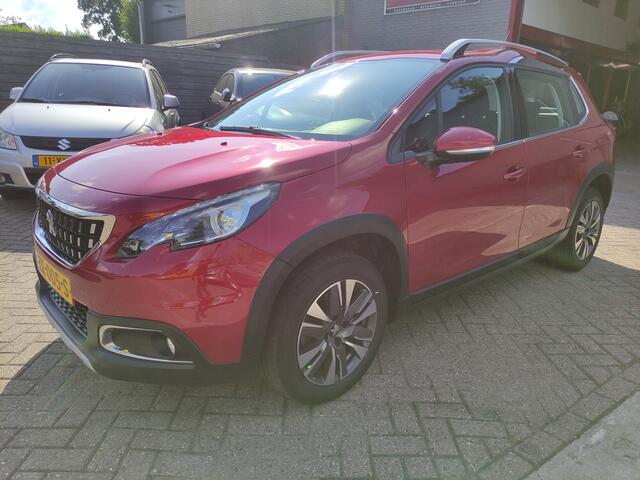 Peugeot 2008 Blue Lease Allure 1.2 Puretech 130, Trekhaak