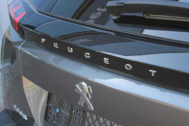 Peugeot 2008 1.2 PureTech Allure Pack NAVIGATIE