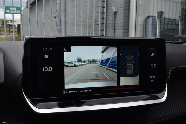 Peugeot 2008 PureTech 130 EAT8 GT Automaat | Navi | Keyless | Camera achter |