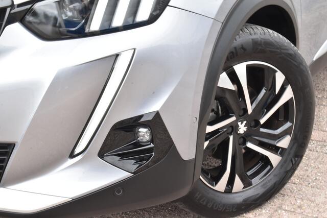 Peugeot 2008 PureTech 130 EAT8 GT Automaat | Navi | Keyless | Camera achter |