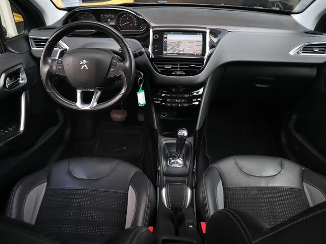Peugeot 2008 1.2 PureTech Allure / trekhaak / pano