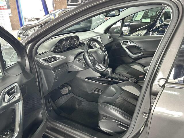 Peugeot 2008 1.2 PureTech Allure Automaat | Carplay | Clima | Navi.