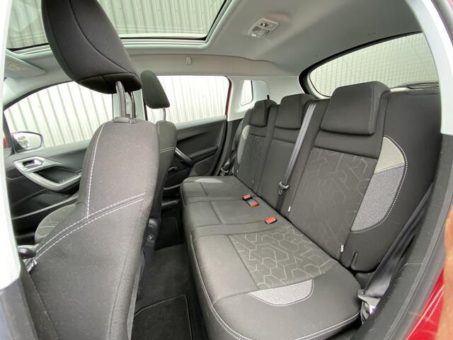 Peugeot 2008 1.2 PureTech Blue Lion 140Dkm.NAP, A/C, CC, Pano, PDC, nw. APK - Inruil Mogelijk -