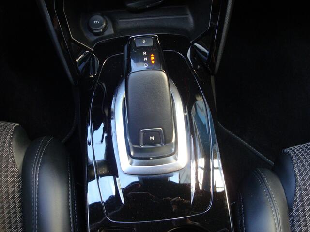 Peugeot 2008 1.2 PureTech GT