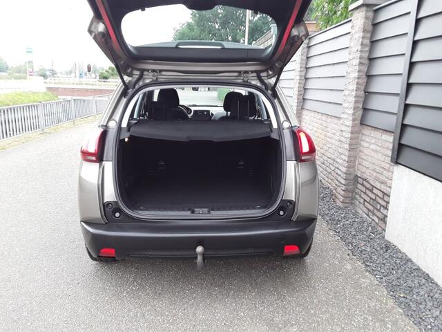 Peugeot 2008 1.2 PURET. BLUE LION