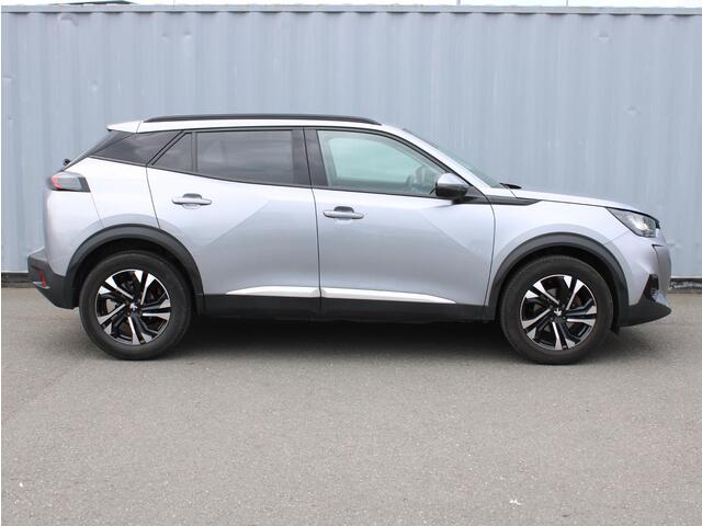 Peugeot 2008 1.2 PT 100 ALLURE PACK NAVI/CAMERA/TREKH.