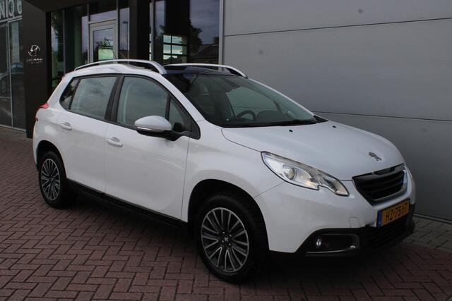 Peugeot 2008 1.2 PureTech Active Automaat Airco Navi Panoramadak Trekhaak