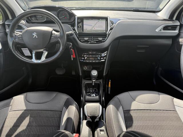Peugeot 2008 1.2 PureTech Allure Navi,Clima,Cruise,Camera,Pano,Distributie riem v.v. bij 30.849,N.A.P,APK tot 09-2026