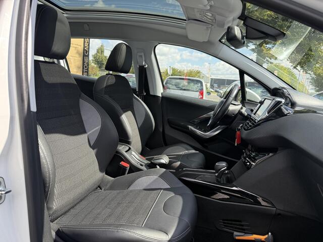 Peugeot 2008 1.2 PureTech Allure Navi,Clima,Cruise,Camera,Pano,Distributie riem v.v. bij 30.849,N.A.P,APK tot 09-2026