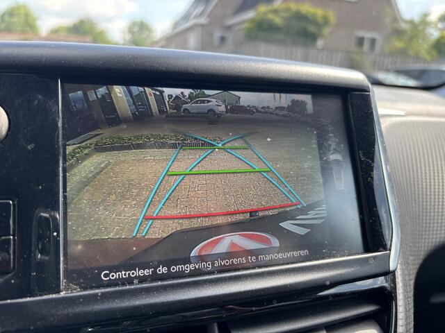 Peugeot 2008 1.2 Turbo Allure Trekhaak / Carplay / Camera