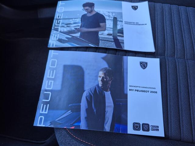 Peugeot 2008 1.2 PureTech Active Pack | 130 PK | Automaat | Navigatie | Camera |