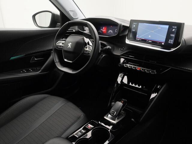 Peugeot 2008 1.2 PureTech 130 PK Automaat Allure | CAMERA | ADAPTIVE | KEYLESS | STOELVERW.