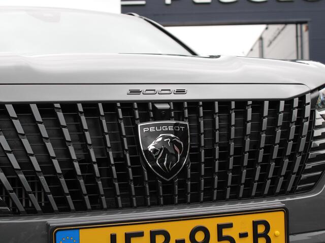 Peugeot 2008 GT 1.2 Hybrid 136PK e-DCS6 Automaat Navigatie, Camera 360, Pano-Opendak, Adaptieve Cruise Control, Lichtmetalen velgen, Zwart dak