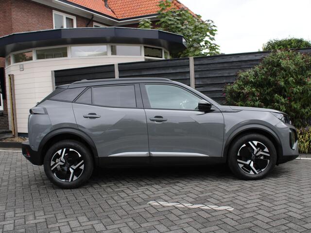 Peugeot 2008 GT 1.2 Hybrid 136PK e-DCS6 Automaat Navigatie, Camera 360, Pano-Opendak, Adaptieve Cruise Control, Lichtmetalen velgen, Zwart dak