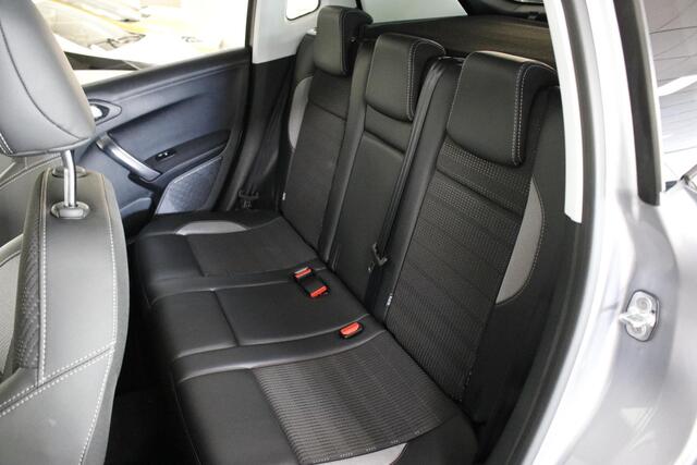 Peugeot 2008 1.2 PureTech Allure 110 PK. Clima | Cruise | DAB | Carplay | Camera.