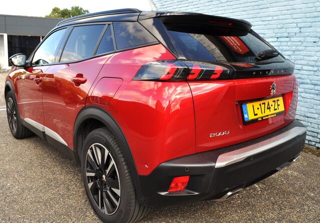 Peugeot 2008 1.2 GT aut. schdak key-less focal cam v+a adapcrc