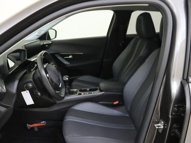 Peugeot 2008 1.2 PureTech Allure | Trekhaak | Carplay | Camera | Keyless | Navigatie |