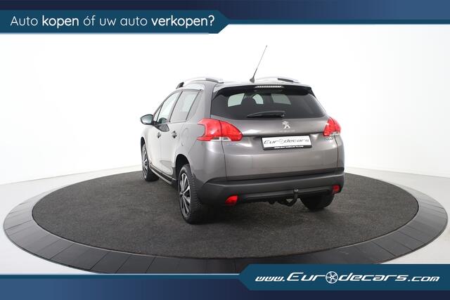 Peugeot 2008 1.2 PureTech Allure *Navigatie*Panoramadak*Parkassist*