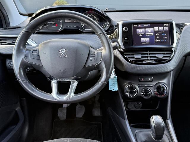 Peugeot 2008 1.2 PureTech Blue Lion 110pk,2e Eigenaar,Airco,Cruise,PDC,Trekhaak,Dealer Onderhouden,APK tot 02-2026