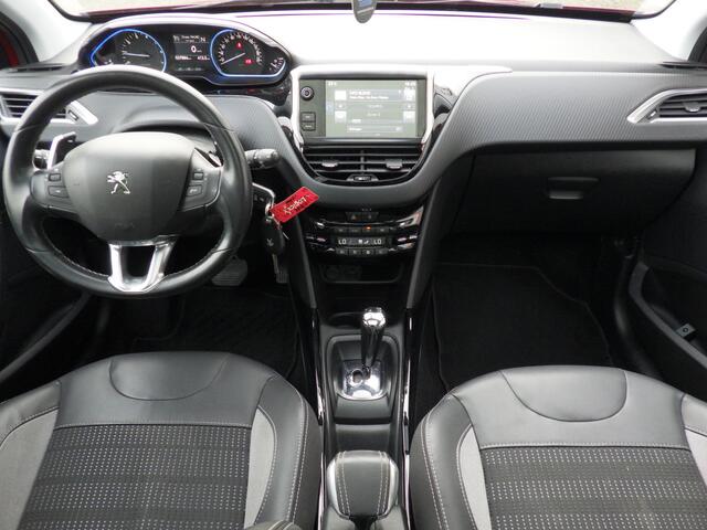 Peugeot 2008 1.2 AUTOMAAT Allure, Panodak, Cruise, Trekhk, NL/NAP!