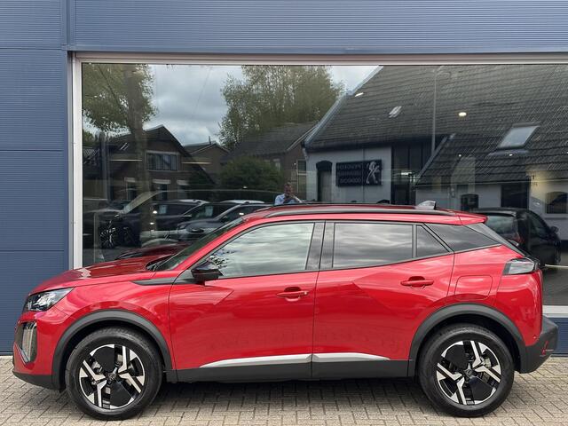 Peugeot 2008 1.2 Hybrid Automaat 145 PK Allure | ¤ 7.000 DEMO VOORDEEL | Hybride Elektrisch rijden met Automaat | Parkeercamera 360 graden | Stoelverwarming | LED Verlichting | Navigatie via Telefoon | 17" Lichtmetalen Velgen | Cruise & Climate Control | Dode Hoek Bew