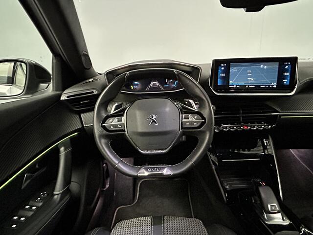 Peugeot 2008 1.2 PureTech GT Automaat|Trekhaak|Carplay|Camera|LED