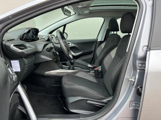 Peugeot 2008 1.2 PureTech | NL auto | Panoramadak | Trekhaak | Nieuwstaat!