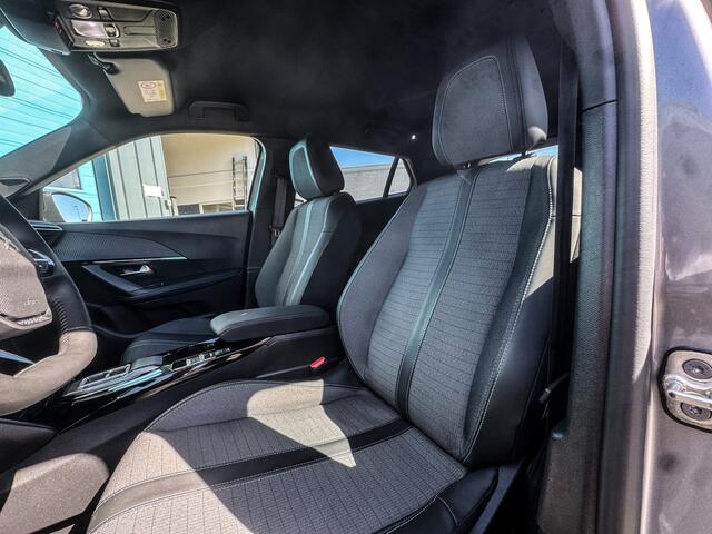 Peugeot 2008 1.2 Allure Automaat GRATIS Afleverpakket! | Apple Carplay | Climate Control |