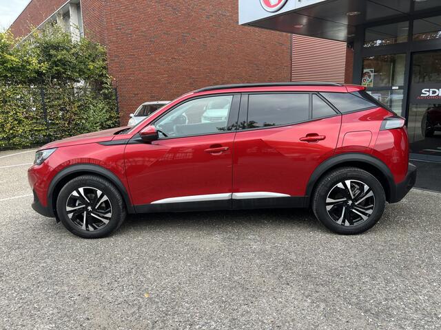 Peugeot 2008 1.2 PureTech Allure 131PK! // 3D COCKPIT // LED // CLIMA // CAMERA+SENSOREN // NAVI+CARPLAY //