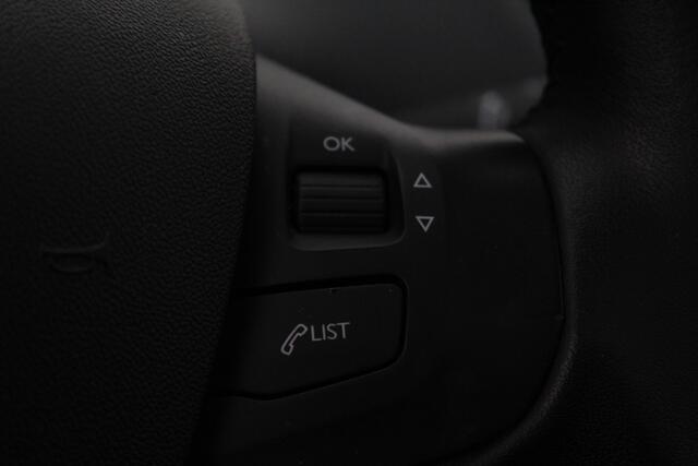 Peugeot 2008 1.2 PureTech Signature//Automaat!!